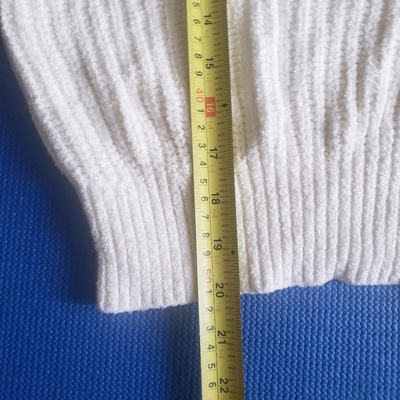 Wilfred Mock Neck Sweater - Picture 11 of 13